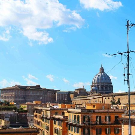 Ferrini Apartment Vatican Museums Rzym Zewnętrze zdjęcie